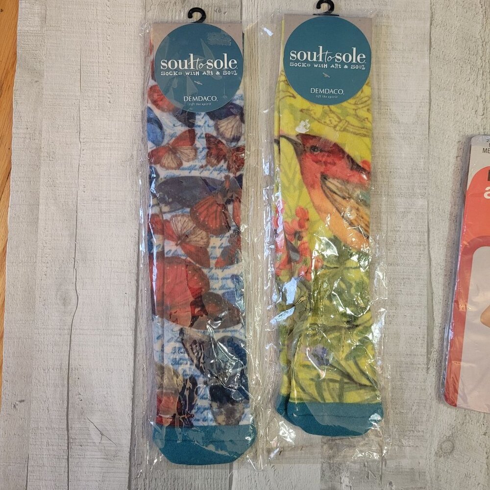 Tim Coffey Soul To Sole Bird & Butterfly Print Socks Womens Crew Size 9-11 Polye